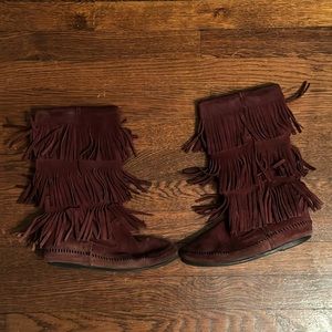Moccasin 3 layer fringe boots - wine colored- size 6